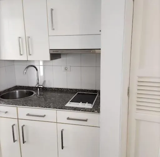 Luxury Sea View Apartment Puerto del Carmen (Lanzarote)